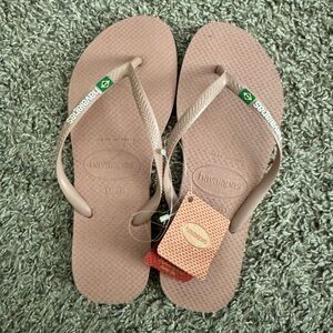 Havaianas Flip Flops (no longer NWT)